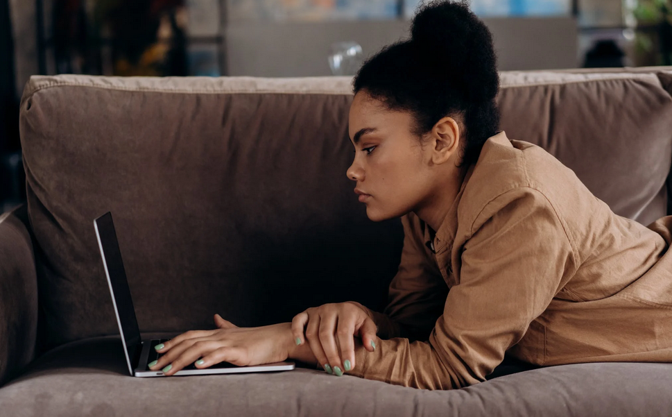woman with laptop